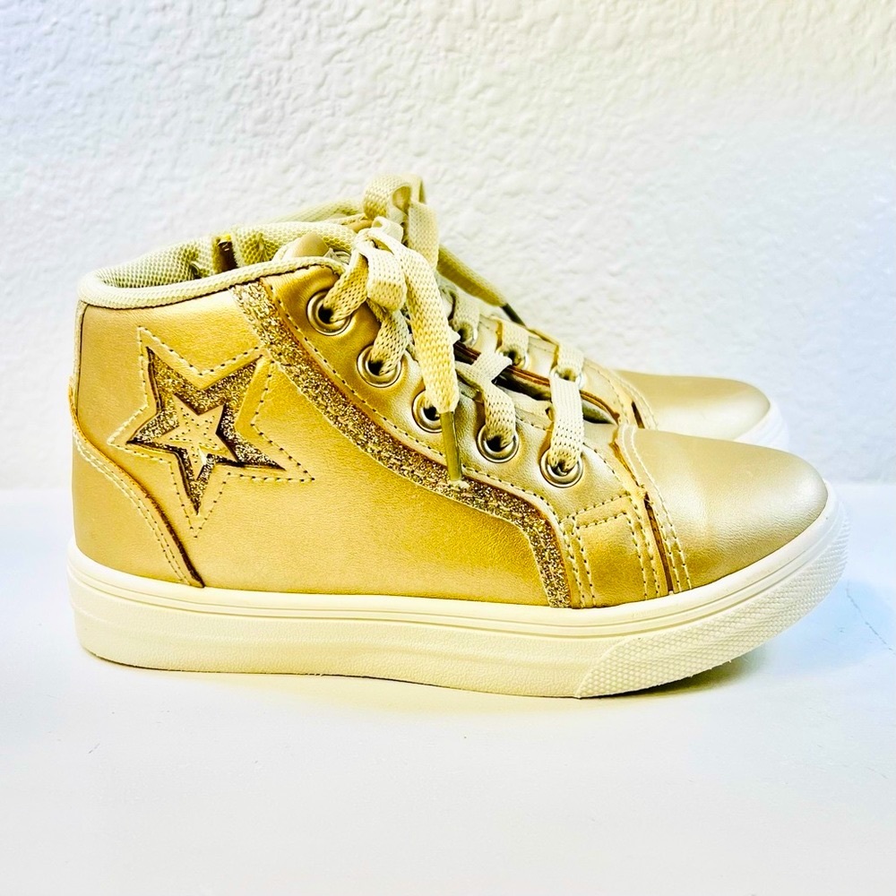 A DEE Gold Star High Top Trainers Sz 10 Gold White Sneakers Toddler Worn Once